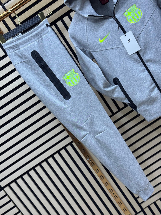 Nike Tech Gris X FC Barcelona