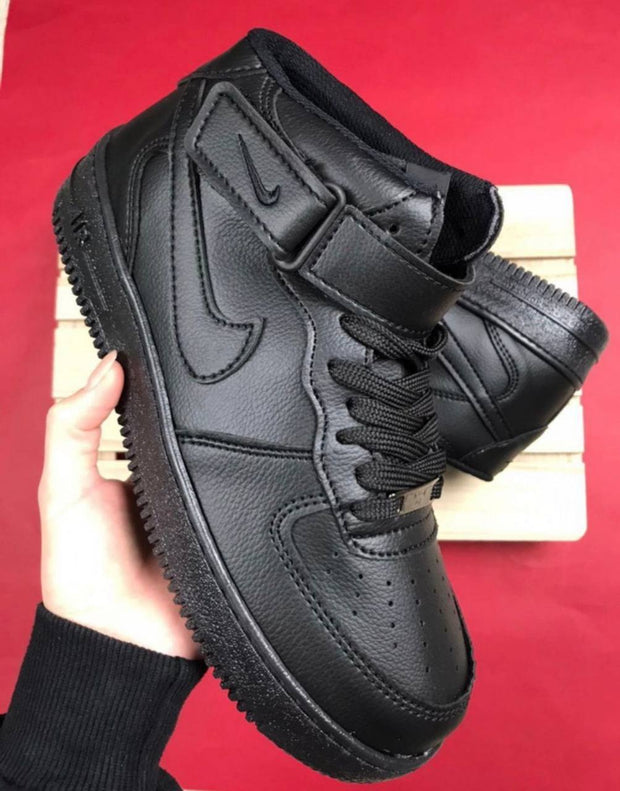 AIR Force Bota Negras