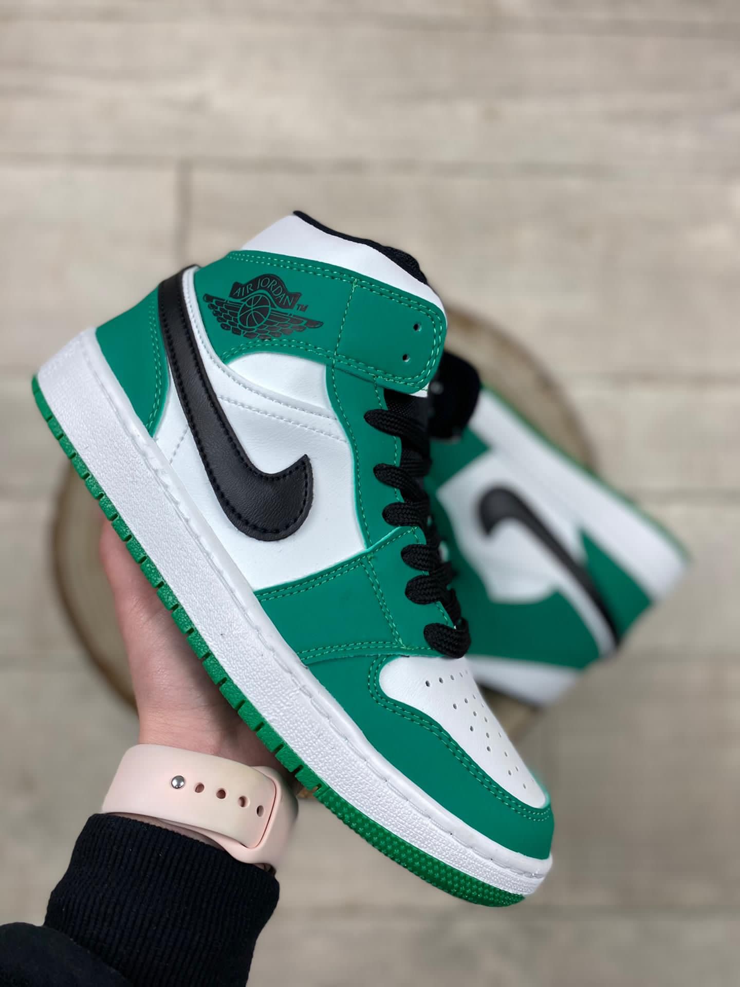 Jordan 1 Verde/Blanco