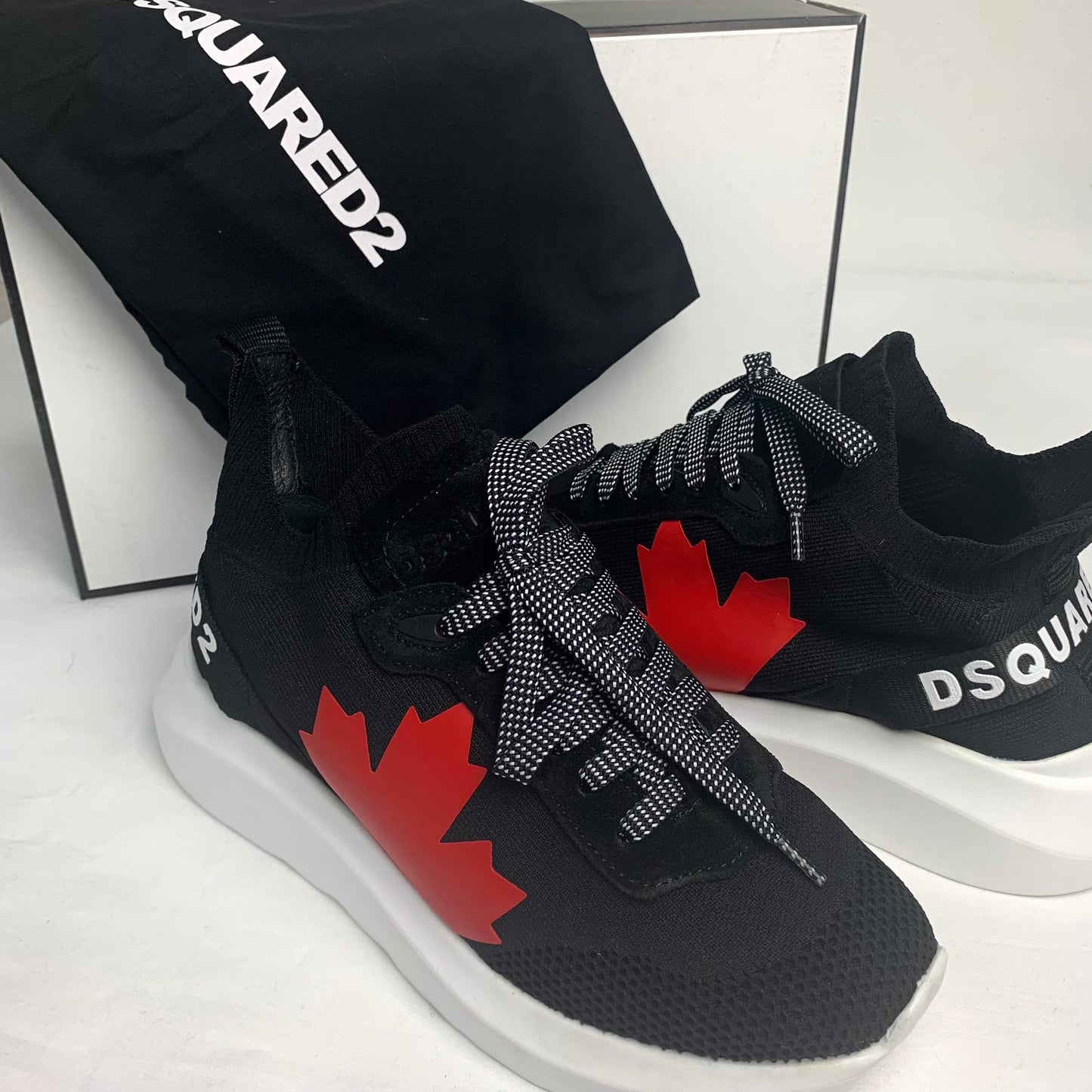 DSquared Canadá Negro